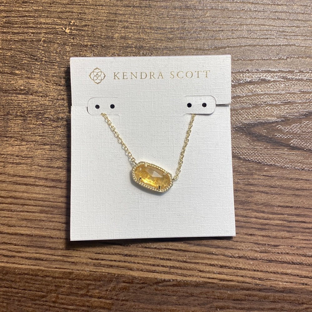 Kendra Scott Necklace